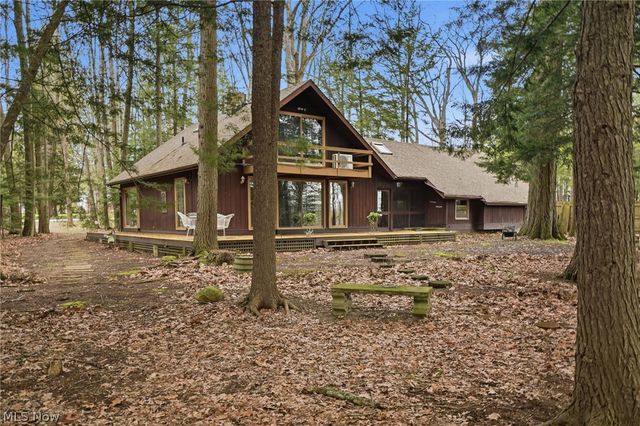 4706 Diane Drive, Ashtabula, OH 44004