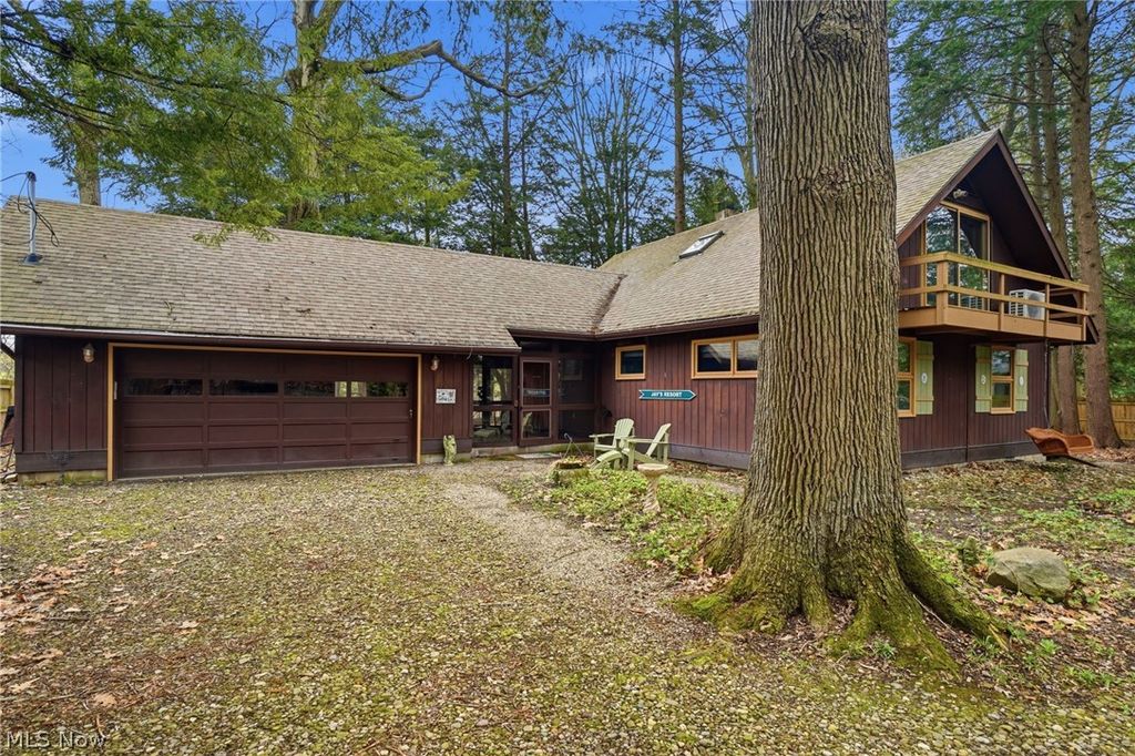 4706 Diane Drive, Ashtabula, OH 44004