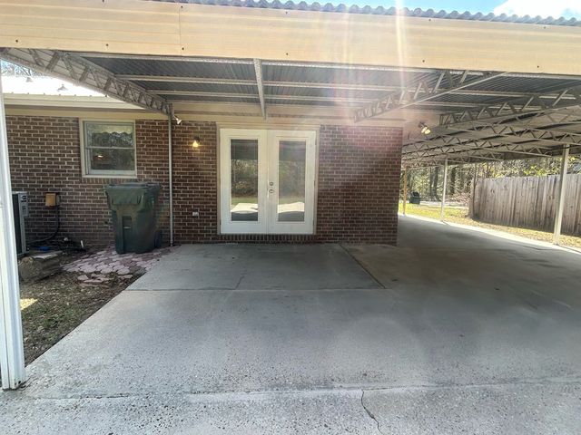 1447 Coe Dairy Rd, Dothan, AL 36301