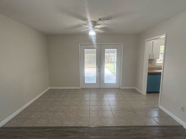 1447 Coe Dairy Rd, Dothan, AL 36301