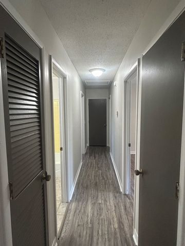 1447 Coe Dairy Rd, Dothan, AL 36301