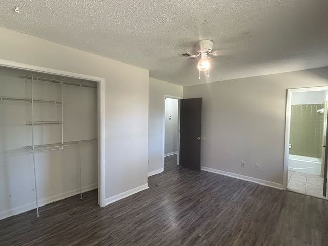 1447 Coe Dairy Rd, Dothan, AL 36301