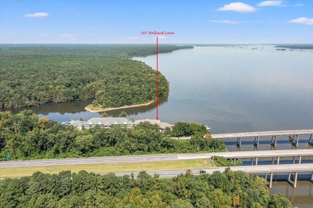 507 Ballard Lane, Santee, SC 29142