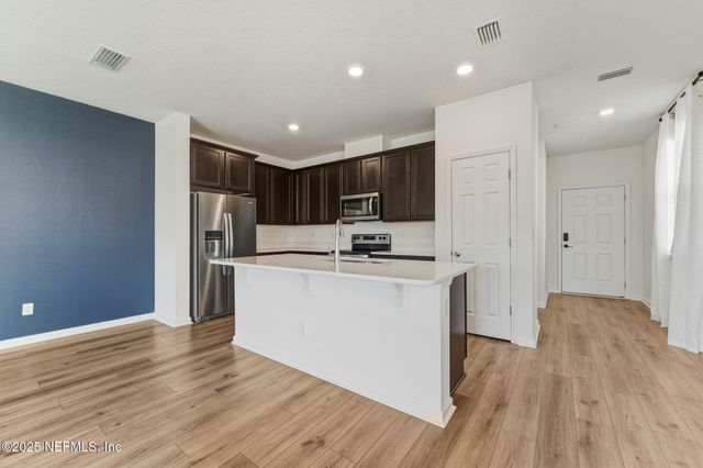 46 SILVER FERN Drive, St. Augustine, FL 32086