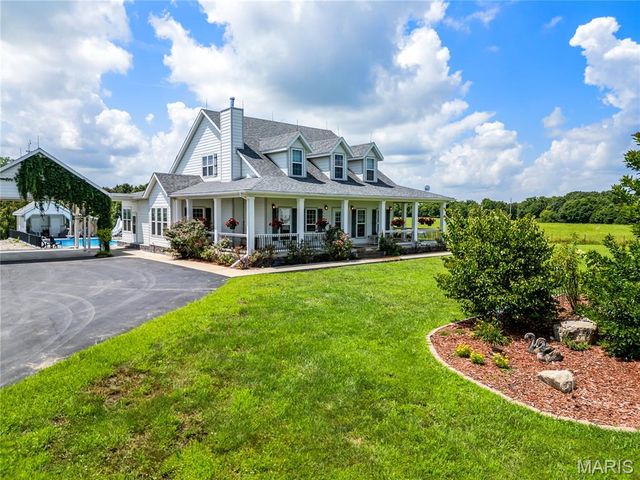 17305 Riverside Road, Crocker, MO 65452