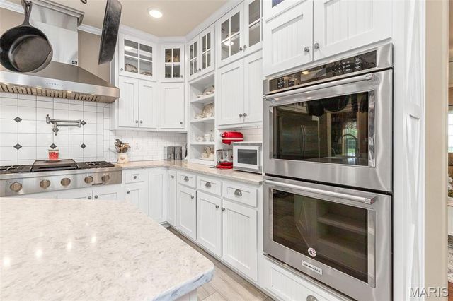 17305 Riverside Road, Crocker, MO 65452