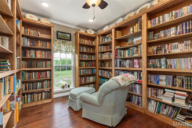 17305 Riverside Road, Crocker, MO 65452