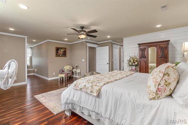 17305 Riverside Road, Crocker, MO 65452