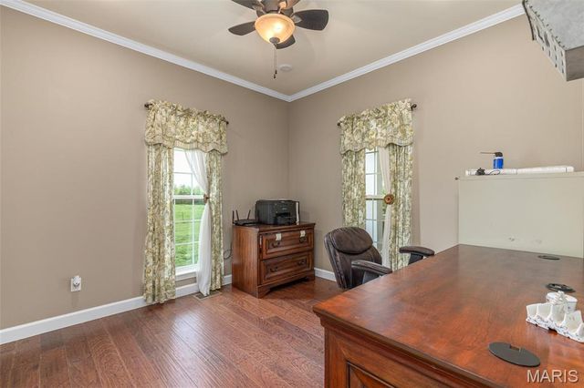 17305 Riverside Road, Crocker, MO 65452