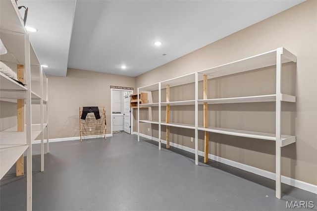 17305 Riverside Road, Crocker, MO 65452