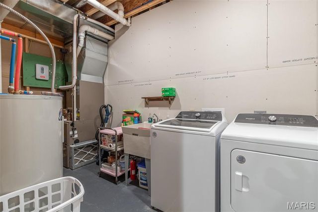 17305 Riverside Road, Crocker, MO 65452