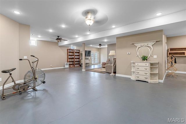 17305 Riverside Road, Crocker, MO 65452