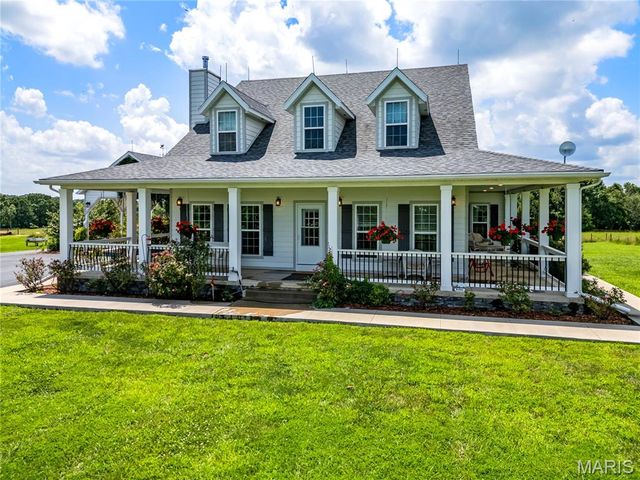 17305 Riverside Road, Crocker, MO 65452