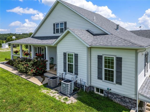 17305 Riverside Road, Crocker, MO 65452