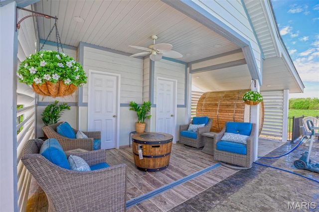 17305 Riverside Road, Crocker, MO 65452