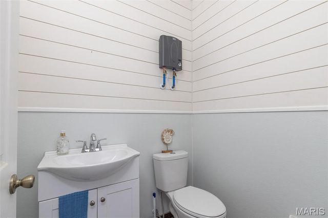 17305 Riverside Road, Crocker, MO 65452