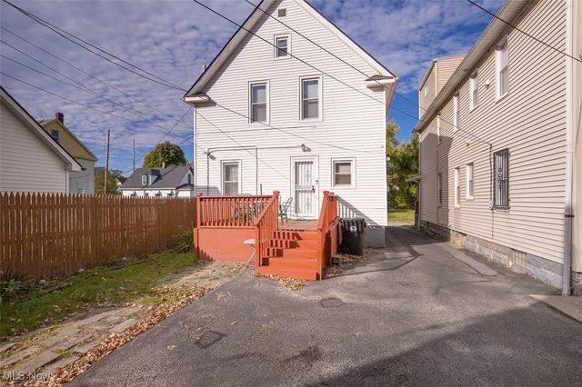 1353 E 117th Street, Cleveland, OH 44106