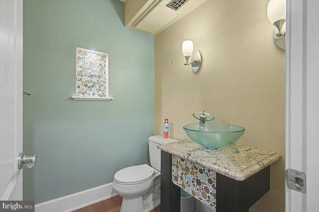 1 HIALEAH CT, Wilmington, DE 19808