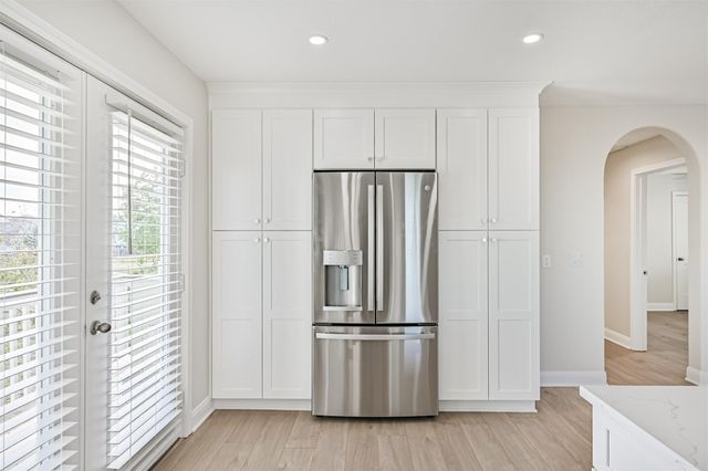 2118 103rd Street, Galveston, TX 77554