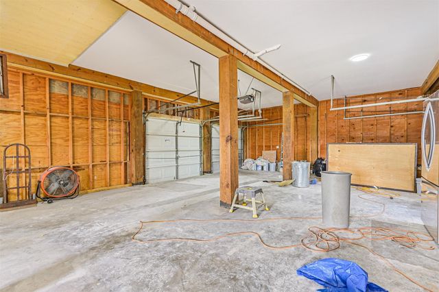 2118 103rd Street, Galveston, TX 77554