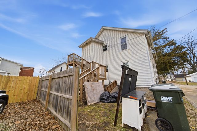 506 Ave F, Sterling, IL 61081