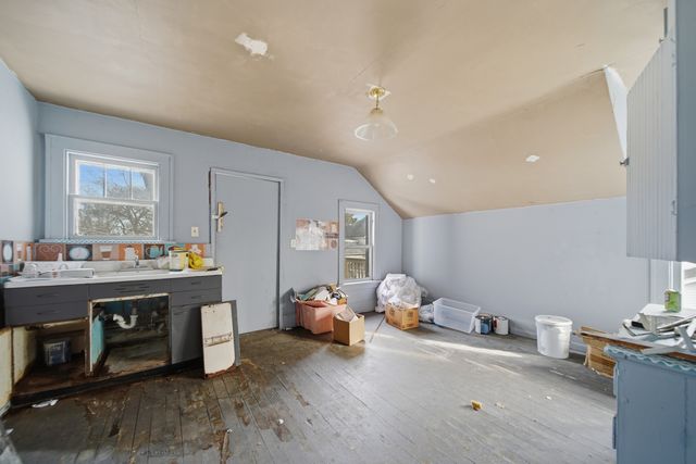 506 Ave F, Sterling, IL 61081