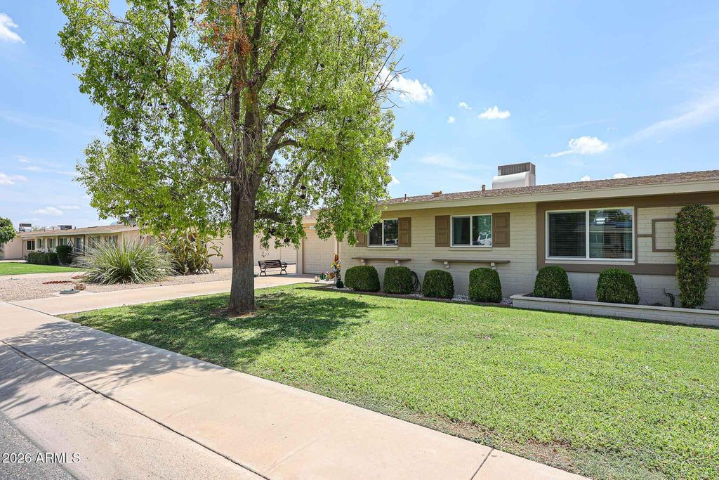 10319 W CLAIR Drive, Sun City, AZ 85351 — photo 3