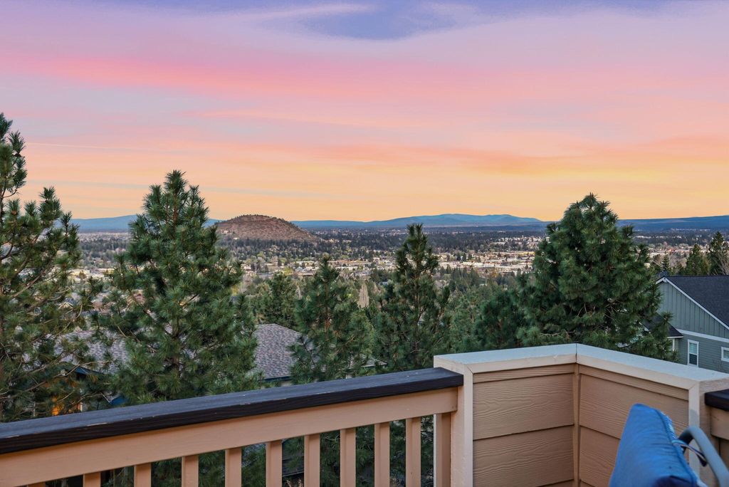 2393 NW Wyeth Place, Bend, OR 97703