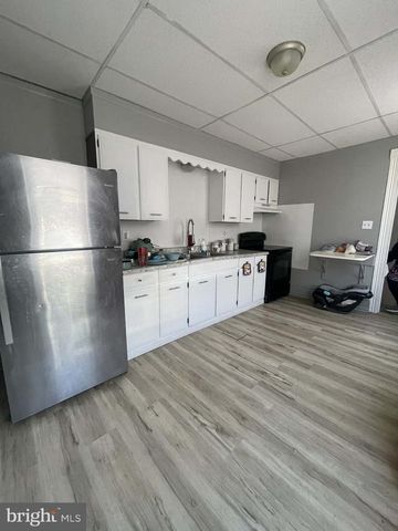 1059 MOSS ST, Reading, PA 19604