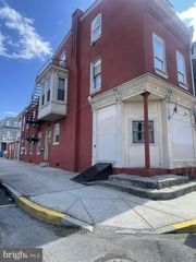 1059 MOSS ST, Reading, PA 19604