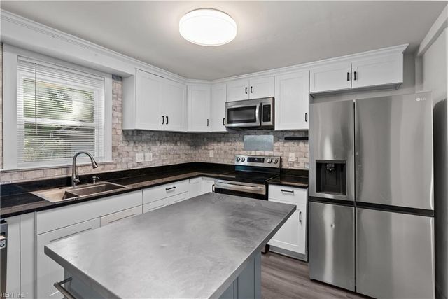3105 Elm AVE, Portsmouth, VA 23704