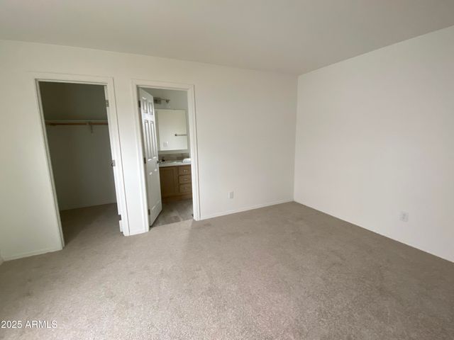 215 W VENICE Way, Paulden, AZ 86334