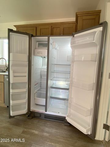 215 W VENICE Way, Paulden, AZ 86334