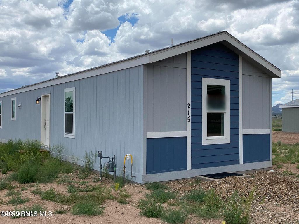 215 W VENICE Way, Paulden, AZ 86334