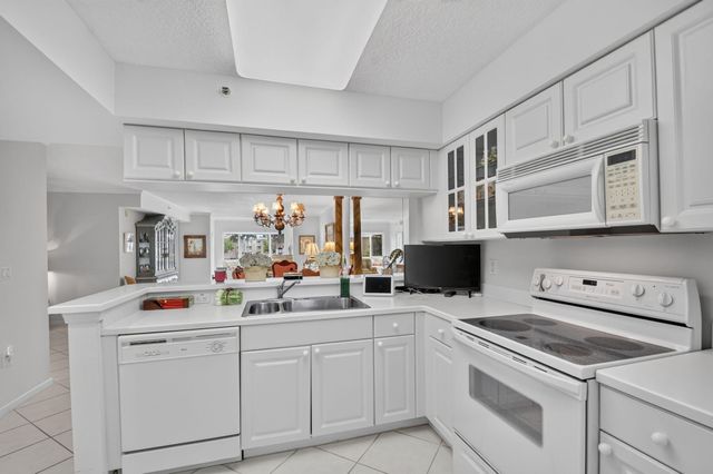 12547 Imperial Isle Drive 303, Boynton Beach, FL 33437