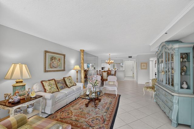 12547 Imperial Isle Drive 303, Boynton Beach, FL 33437