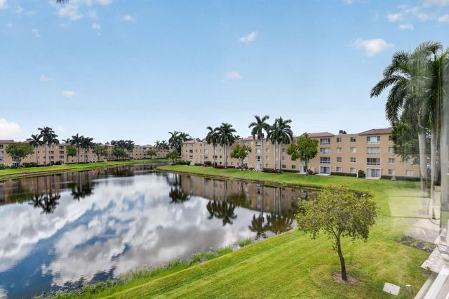 12547 Imperial Isle Drive 303, Boynton Beach, FL 33437
