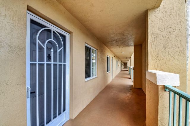 12547 Imperial Isle Drive 303, Boynton Beach, FL 33437
