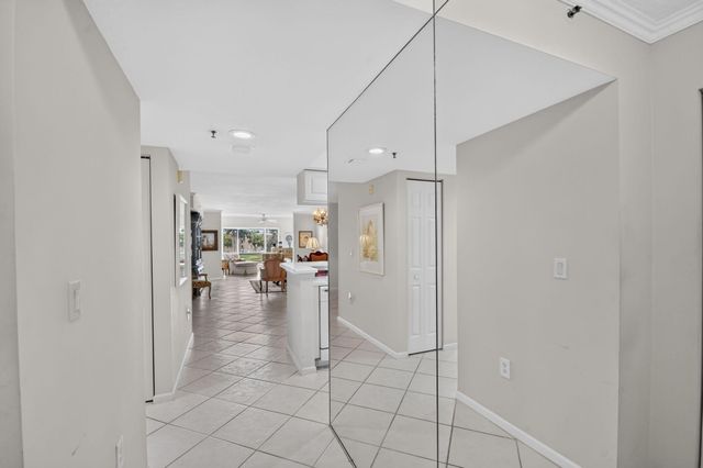 12547 Imperial Isle Drive 303, Boynton Beach, FL 33437