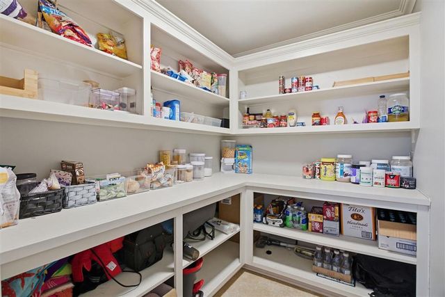 4326 Pleasant Drive, Lake Charles, LA 70605