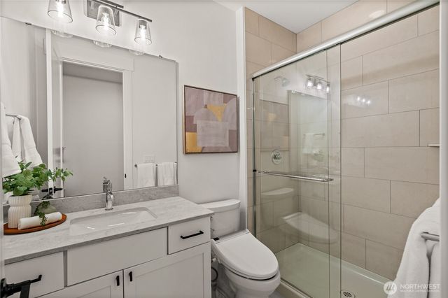 10668 SE 32nd Street, Bellevue, WA 98004