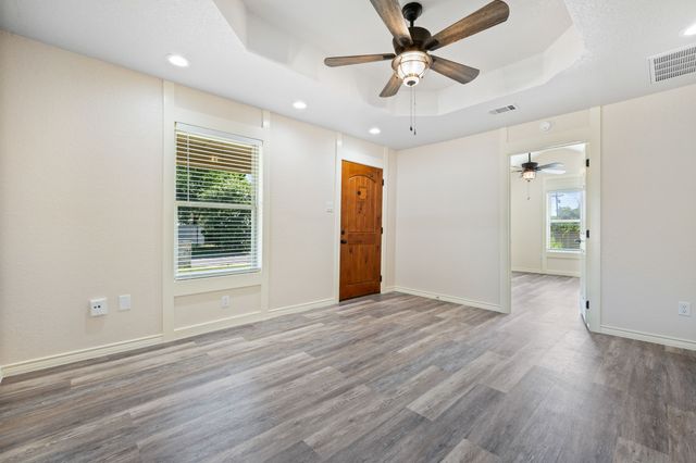 205 SW 11th Street, Mineral Wells, TX 76067