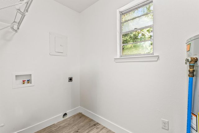 12 Lenox Drive, Sherwood, AR 72120