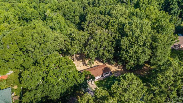 12 Lenox Drive, Sherwood, AR 72120