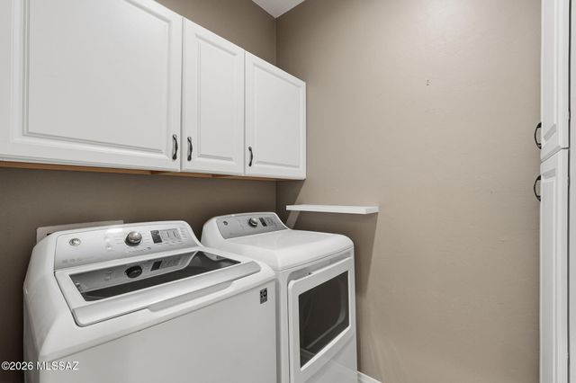 2345 E Skipping Rock Way, Oro Valley, AZ 85737