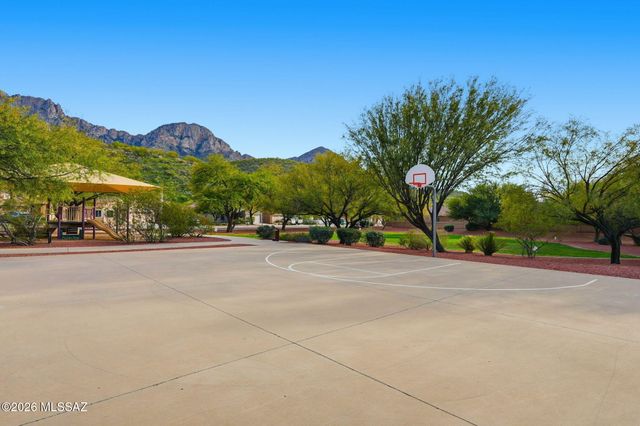 2345 E Skipping Rock Way, Oro Valley, AZ 85737