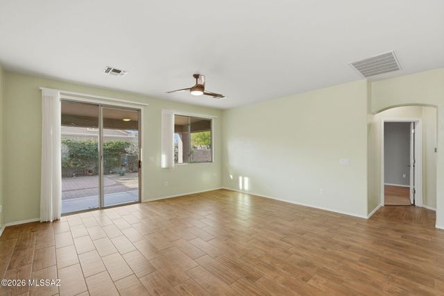 2345 E Skipping Rock Way, Oro Valley, AZ 85737