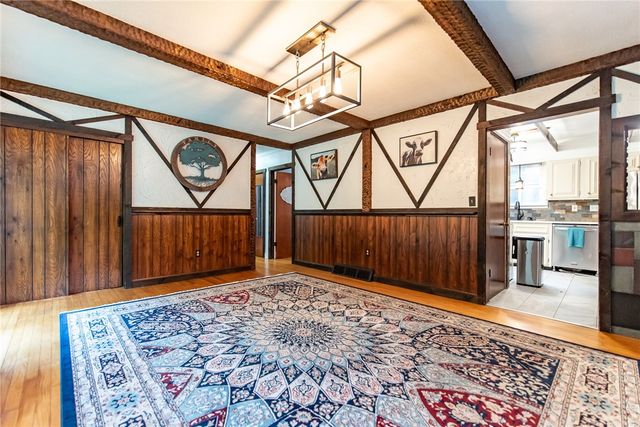 11 Paris Irons Road, Glocester, RI 02857