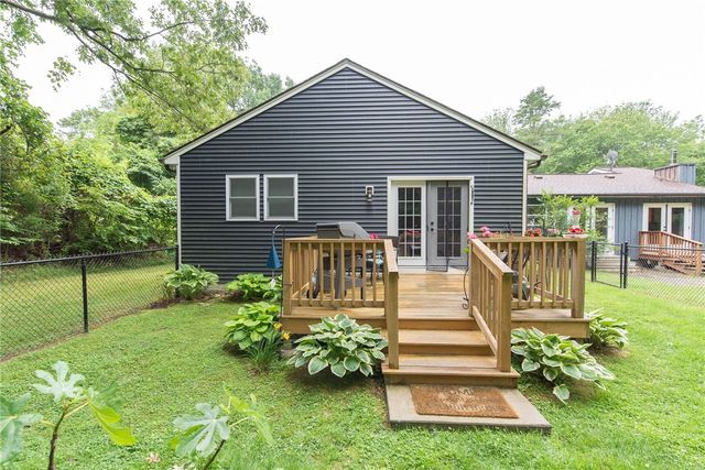 11 Paris Irons Road, Glocester, RI 02857