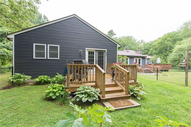 11 Paris Irons Road, Glocester, RI 02857